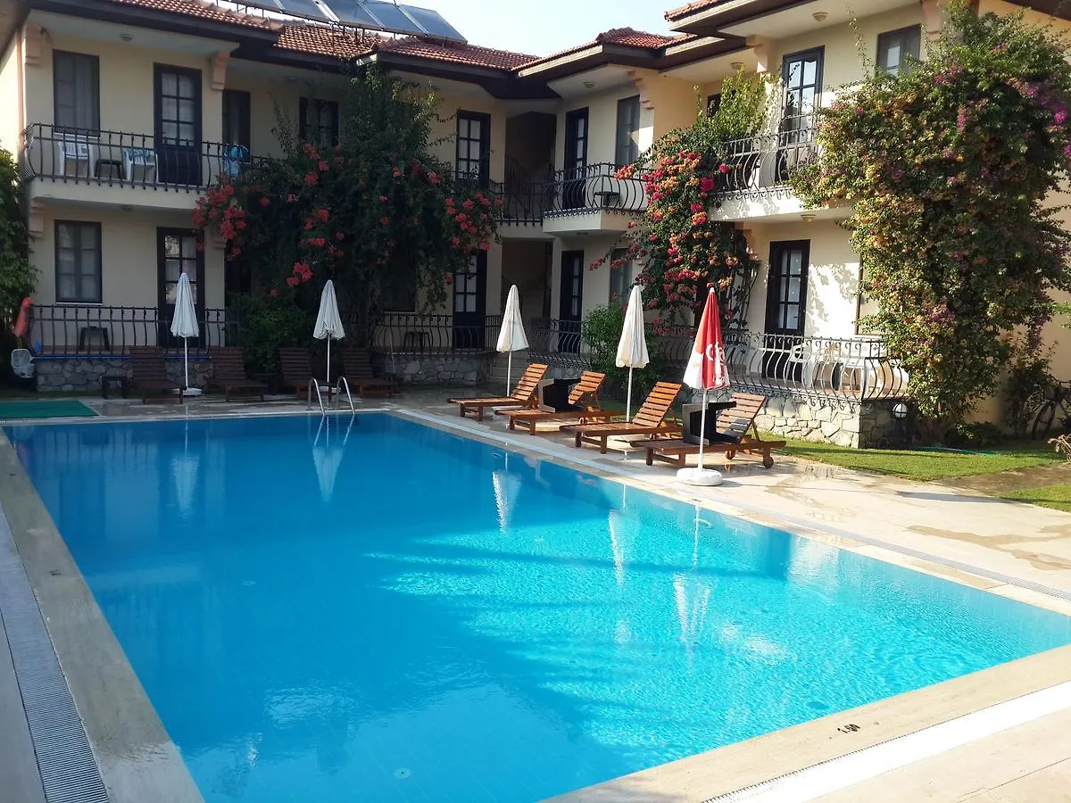 Alojamento de Acomodação e Pequeno-almoço Goerkem Apart Otel Göcek