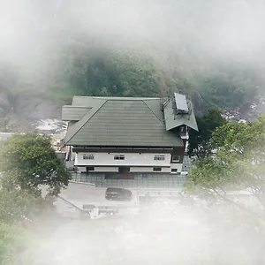 https://silver-cascade.kerala-hotels.net