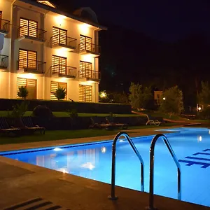 Apart Otel In Forest, Göcek